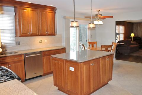 5404 Silent Brook Ln, Rolling Meadows, IL 60008 photo 8