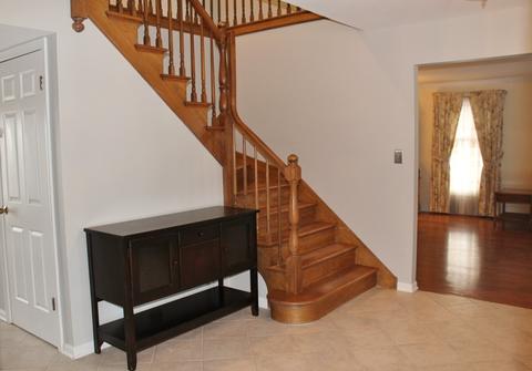 5404 Silent Brook Ln, Rolling Meadows, IL 60008 photo 3