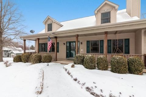8206 Nolan St, Harvard, IL 60033 photo 6