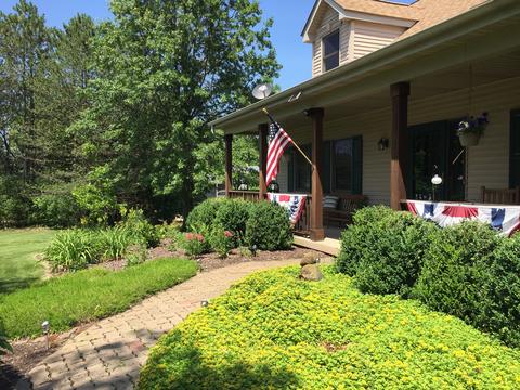 8206 Nolan St, Harvard, IL 60033 photo 2