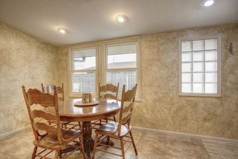 814 Breen Dr, Champaign, IL 61820 photo 15