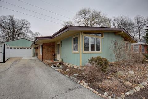 814 Breen Dr, Champaign, IL 61820 photo 1