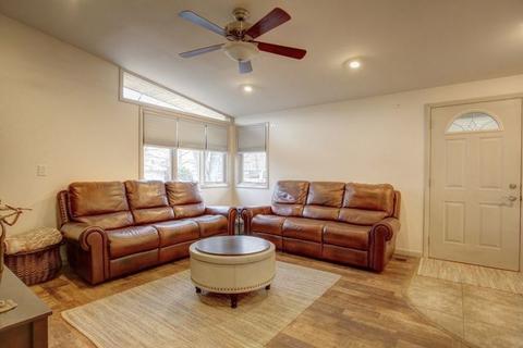 814 Breen Dr, Champaign, IL 61820 photo 9