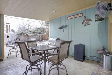 814 Breen Dr, Champaign, IL 61820 photo 7