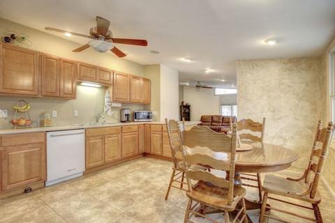814 Breen Dr, Champaign, IL 61820 photo 16