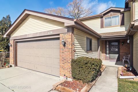 429 Irvine Ct, Wheeling, IL 60090 photo 1