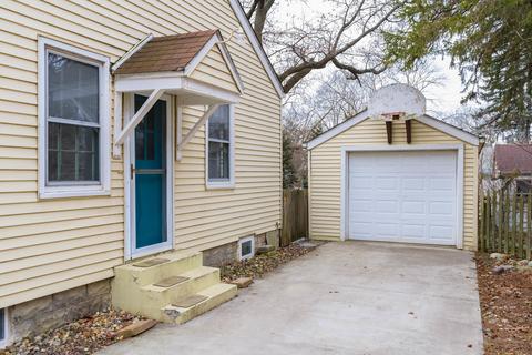 821 Normal Ave, Normal, IL 61761 photo 3