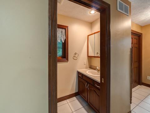 6 Silverberry Ct, Bloomington, IL 61704 photo 23