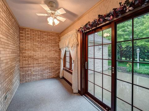 6 Silverberry Ct, Bloomington, IL 61704 photo 11