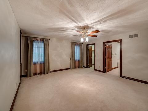 6 Silverberry Ct, Bloomington, IL 61704 photo 16
