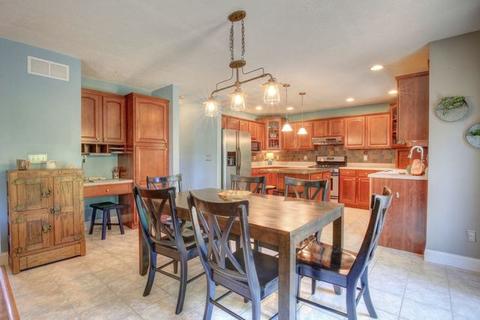 3101 Weeping Cherry Dr, Champaign, IL 61822 photo 25