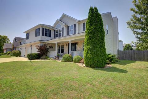 3101 Weeping Cherry Dr, Champaign, IL 61822 photo 2
