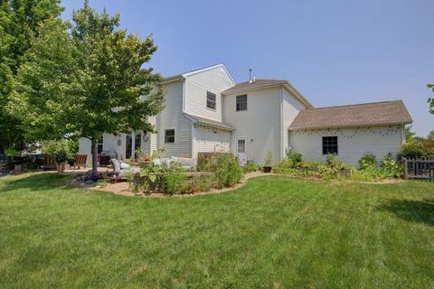 3101 Weeping Cherry Dr, Champaign, IL 61822 photo 8