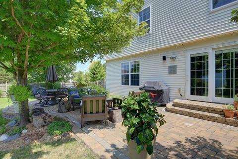 3101 Weeping Cherry Dr, Champaign, IL 61822 photo 9