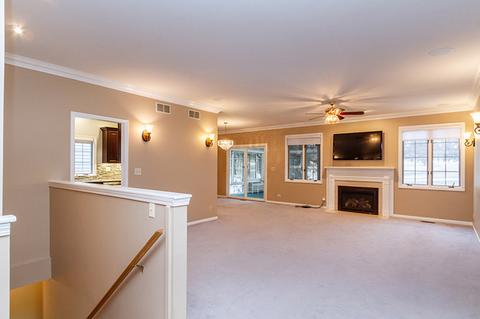 671 Rose Ln, Bartlett, IL 60103 photo 5