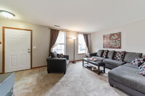 1756 Simms St, Aurora, IL 60504 photo 2