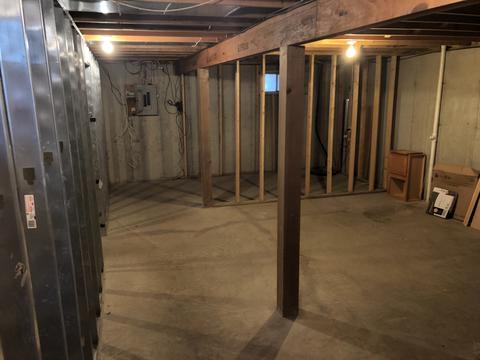 440 Hickory Ln, Davis Junction, IL 61020 photo 28