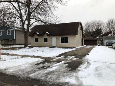 165 Plainview Dr, Bolingbrook, IL 60440 photo 1