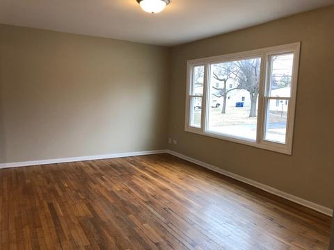 406 Elm St, Wheaton, IL 60187 photo 3