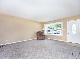 204 Ambrose Way, Normal, IL 61761 photo 4