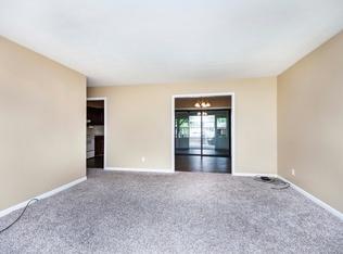 204 Ambrose Way, Normal, IL 61761 photo 5