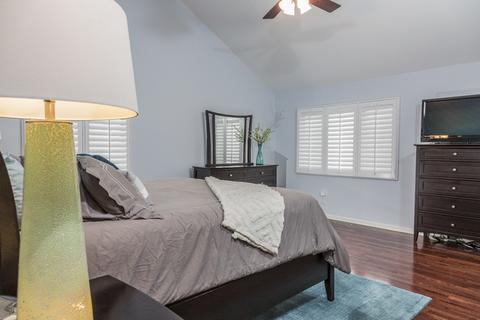 192 Wilcox Dr, Bartlett, IL 60103 photo 12