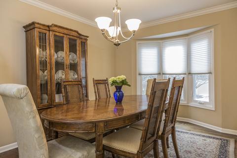 192 Wilcox Dr, Bartlett, IL 60103 photo 9
