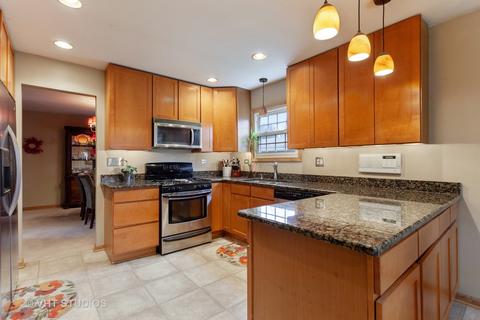 303 E Harrison St, Elmhurst, IL 60126 photo 13