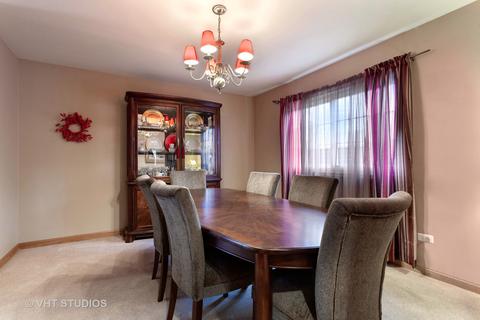 303 E Harrison St, Elmhurst, IL 60126 photo 9