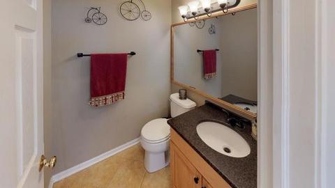 7293 Dada Dr, Gurnee, IL 60031 photo 14
