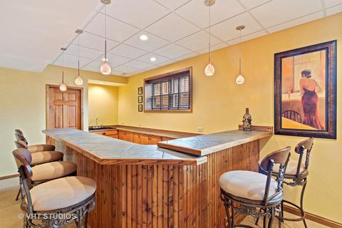 1825 Kelley Dr, Hoffman Estates, IL 60192 photo 18