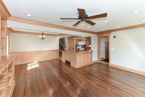 124 N Hale Ave, Bartlett, IL 60103 photo 2