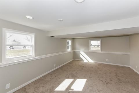 124 N Hale Ave, Bartlett, IL 60103 photo 17