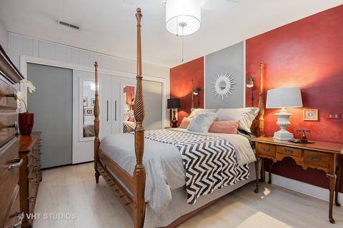 828 S Main St, Wheaton, IL 60189 photo 15