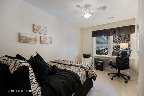 828 S Main St, Wheaton, IL 60189 photo 16