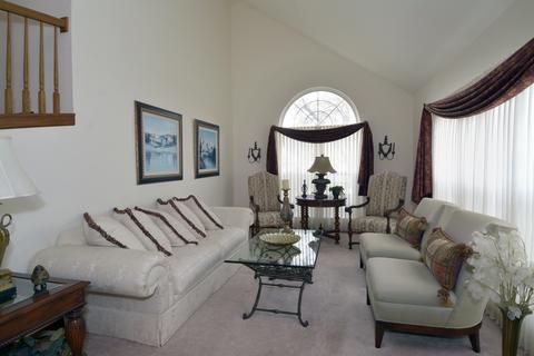 1438 Diamond Dr, Hoffman Estates, IL 60192 photo 4