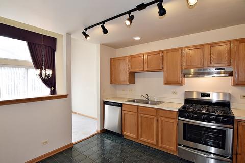 1304 Brunswick Ct, Elgin, IL 60120 photo 5