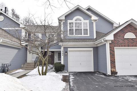 1304 Brunswick Ct, Elgin, IL 60120 photo 1