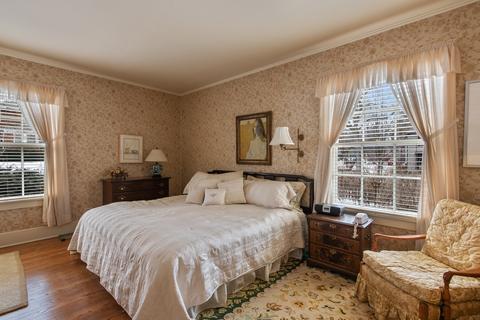 439 Maple St, Winnetka, IL 60093 photo 8