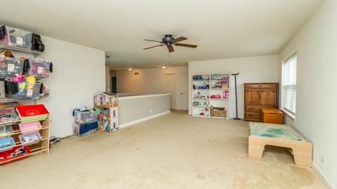 3136 Friendship St, Elgin, IL 60124 photo 21