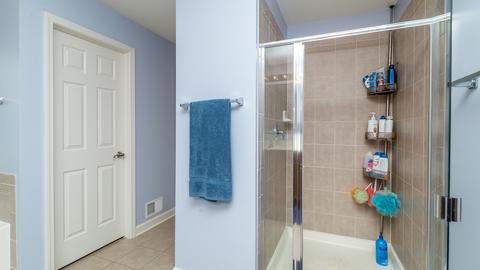 3136 Friendship St, Elgin, IL 60124 photo 25
