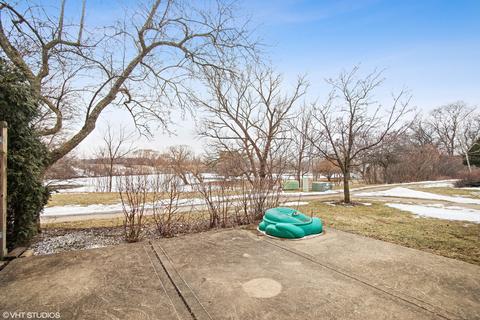 2003 Sudbury Dr, Hoffman Estates, IL 60169 photo 12