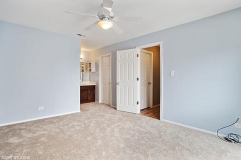 2003 Sudbury Dr, Hoffman Estates, IL 60169 photo 6