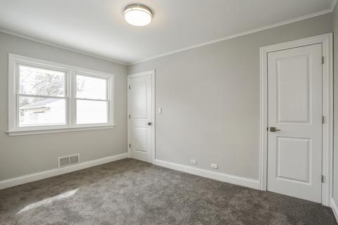 1425 S 5th Ave, Des Plaines, IL 60018 photo 13