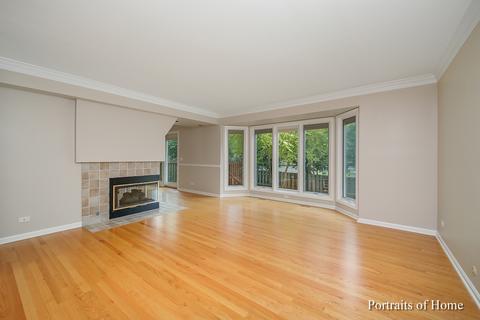 2055 Hallmark Ct, Wheaton, IL 60187 photo 5