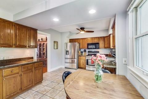 2807 Regner Rd, Mchenry, IL 60051 photo 15