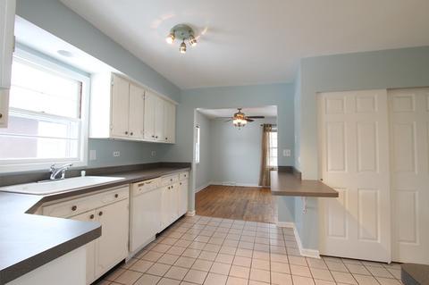4510 Clearview Dr, Mchenry, IL 60050 photo 5