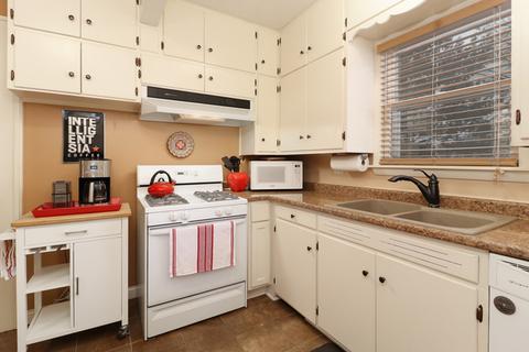 2013 E Jackson St, Bloomington, IL 61701 photo 25