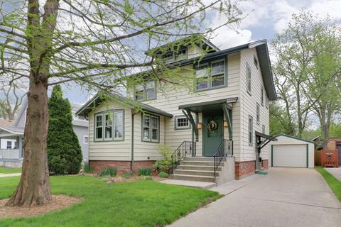 2013 E Jackson St, Bloomington, IL 61701 photo 1