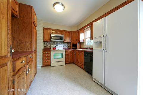 1011 Coolidge Ave, Wheaton, IL 60189 photo 2